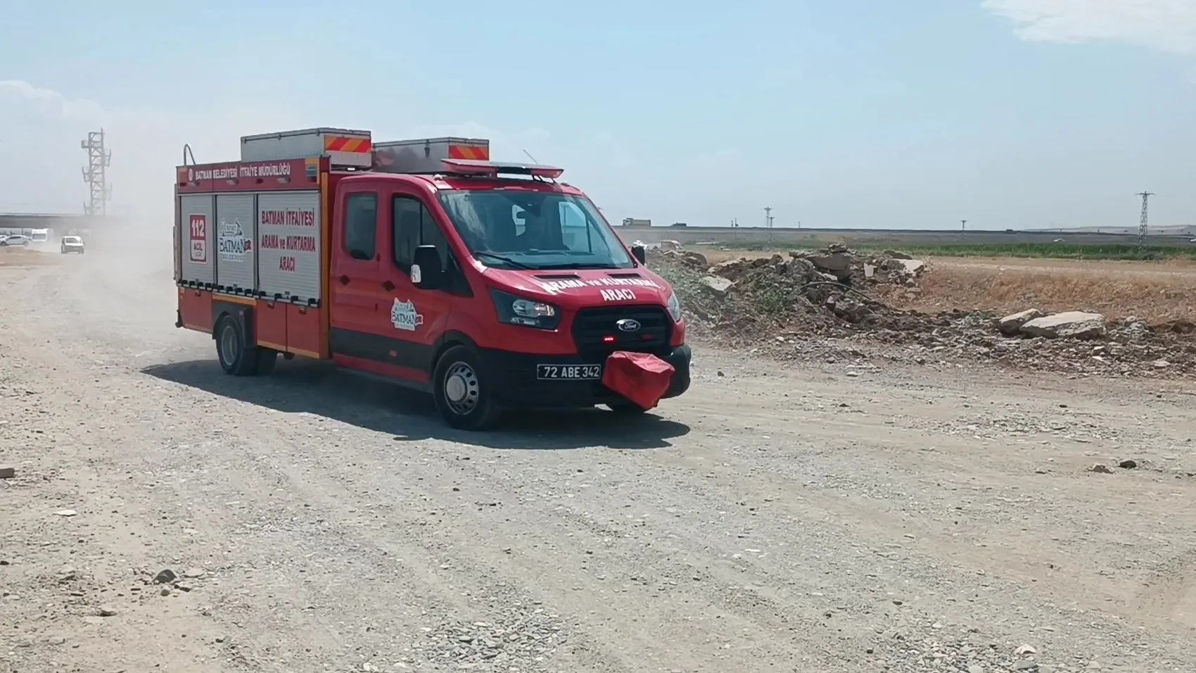 Silvan'da Batman Çayı'na giren 32 yaşındaki vatandaş akıntıya kapılarak gözden kayboldu
