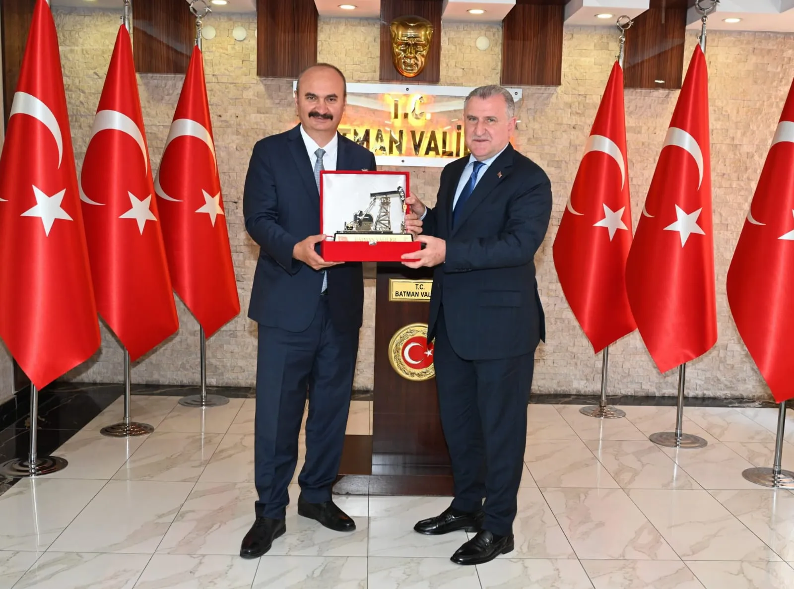 Bakan Bak sporun birleştirici gücüyle terörsüz Türkiye hedefini vurguladı