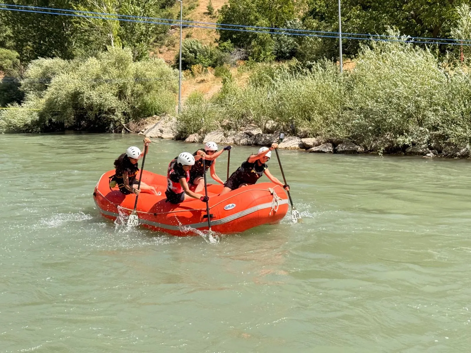 Botan Çayı Rafting Şampiyonası ile Adrenalin Dolu Günlere Ev Sahipliği Yapıyor