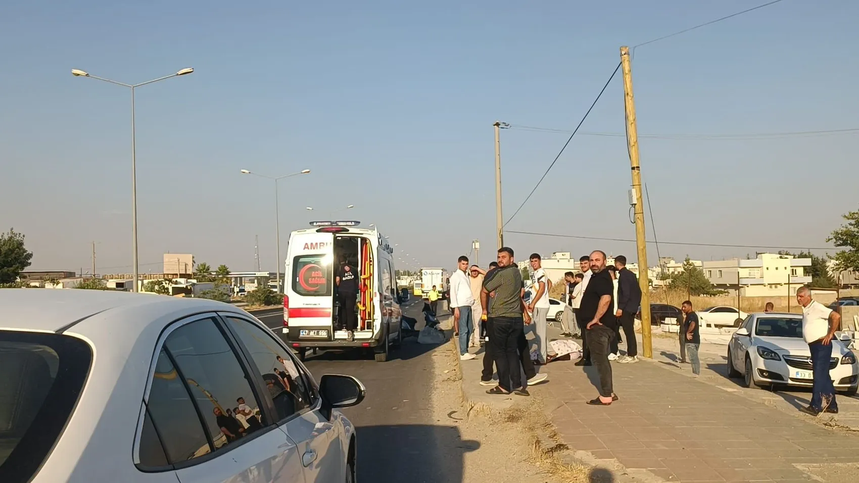Mardin Nusaybin yolunda karşıdan karşıya geçmek isteyen yaşlı kadın hayatını kaybetti