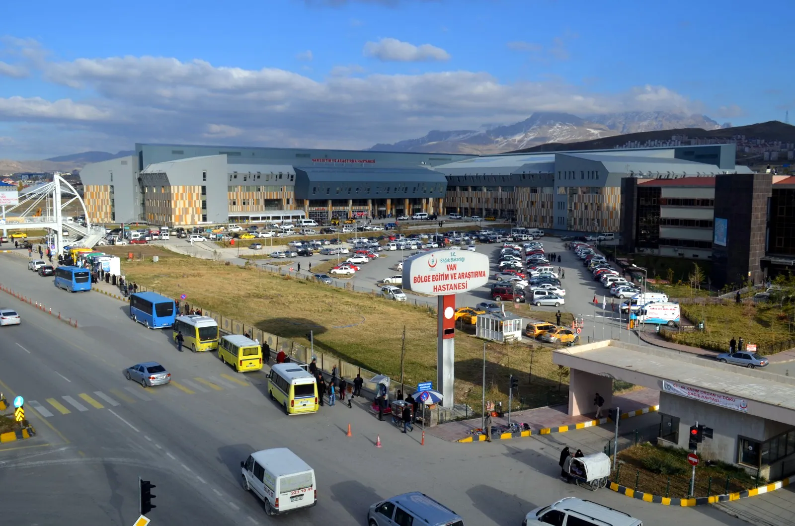 Van Tüp Bebek Merkezi bölgedeki ailelere umut kapısı oldu