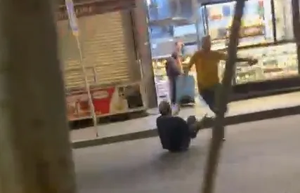 Diyarbakır sokaklarında taksicilerin durak kavgası kameraya yansıdı