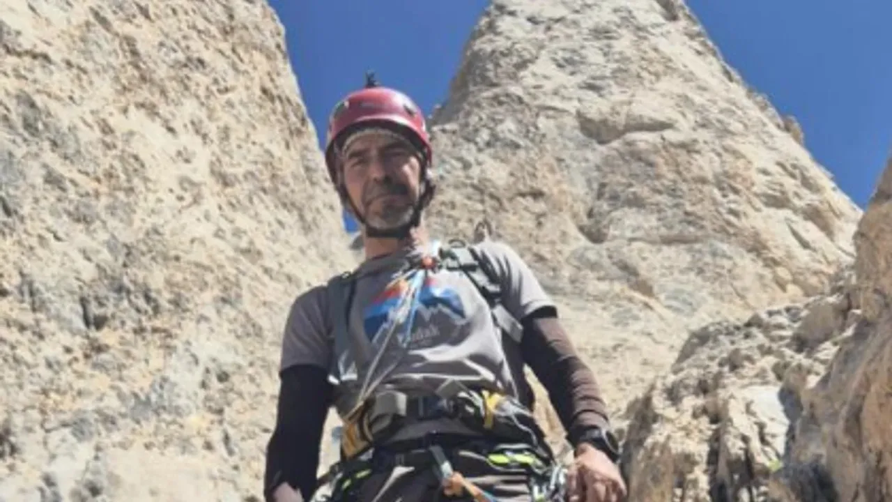 Cilo Dağlarında Zirve Tırmanışı Sırasında Kaybolan Dağcı Aranıyor
