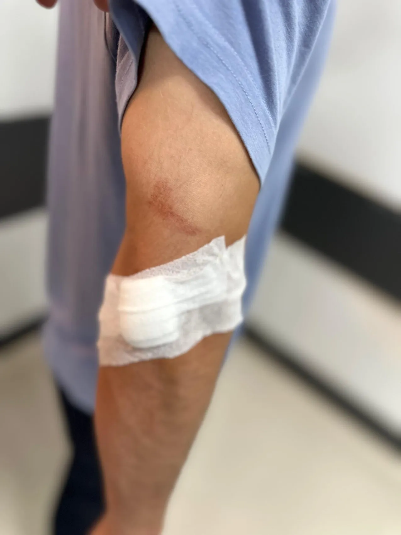 Diyarbakırda hastanede doktoru bulamayan hasta tıbbi sekretere saldırdı