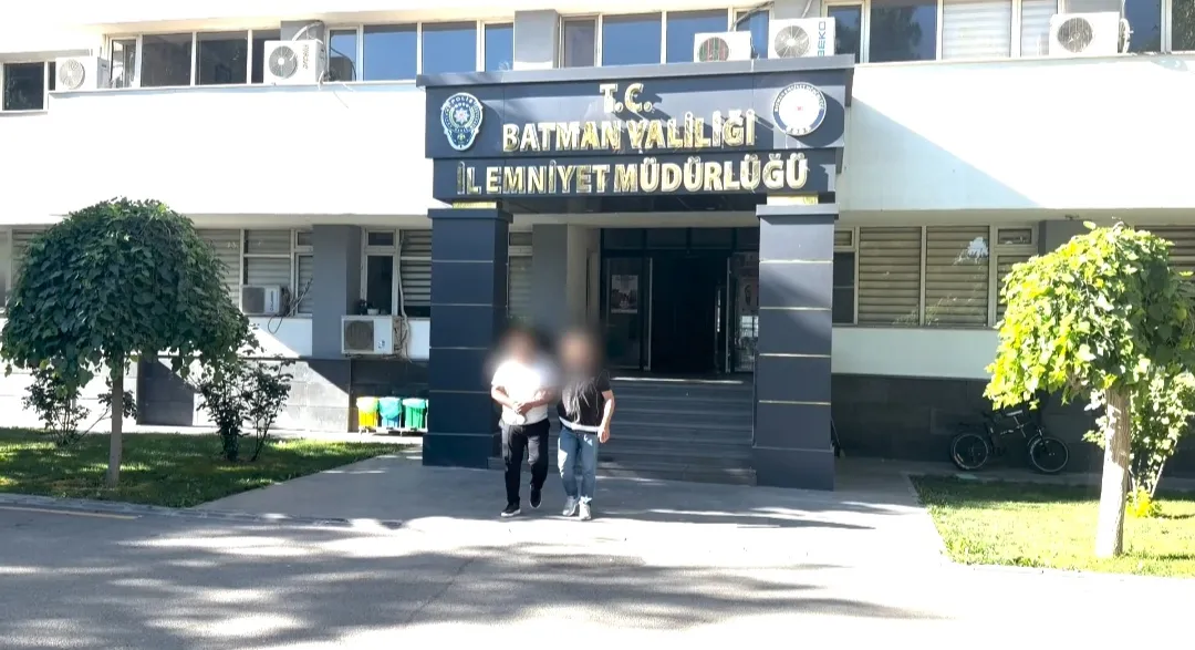 Batman polisinden narkotik köpeği Mailo ile başarılı operasyon
