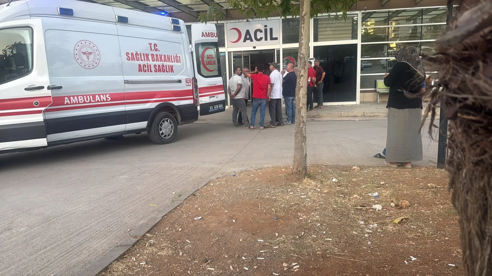Şanlıurfa'daki düğünde havaya ateş açan maganda iki kişiyi hastanelik etti
