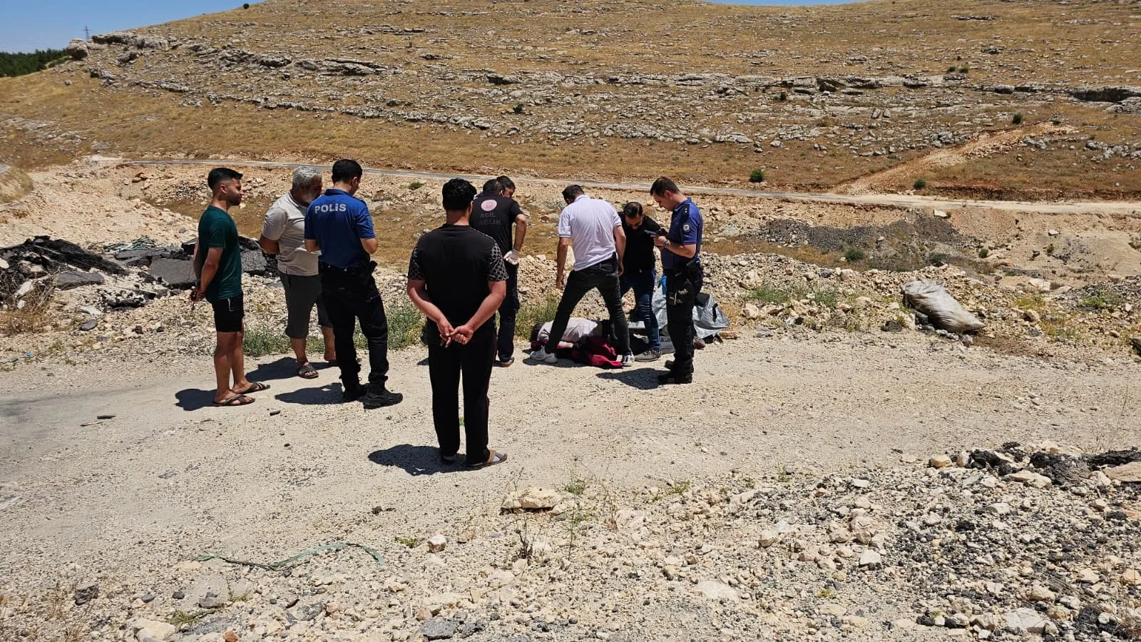 Şanlıurfa arazisinde bulunan cansız bedenin uyuşturucu kuryesine ait olduğu ortaya çıktı