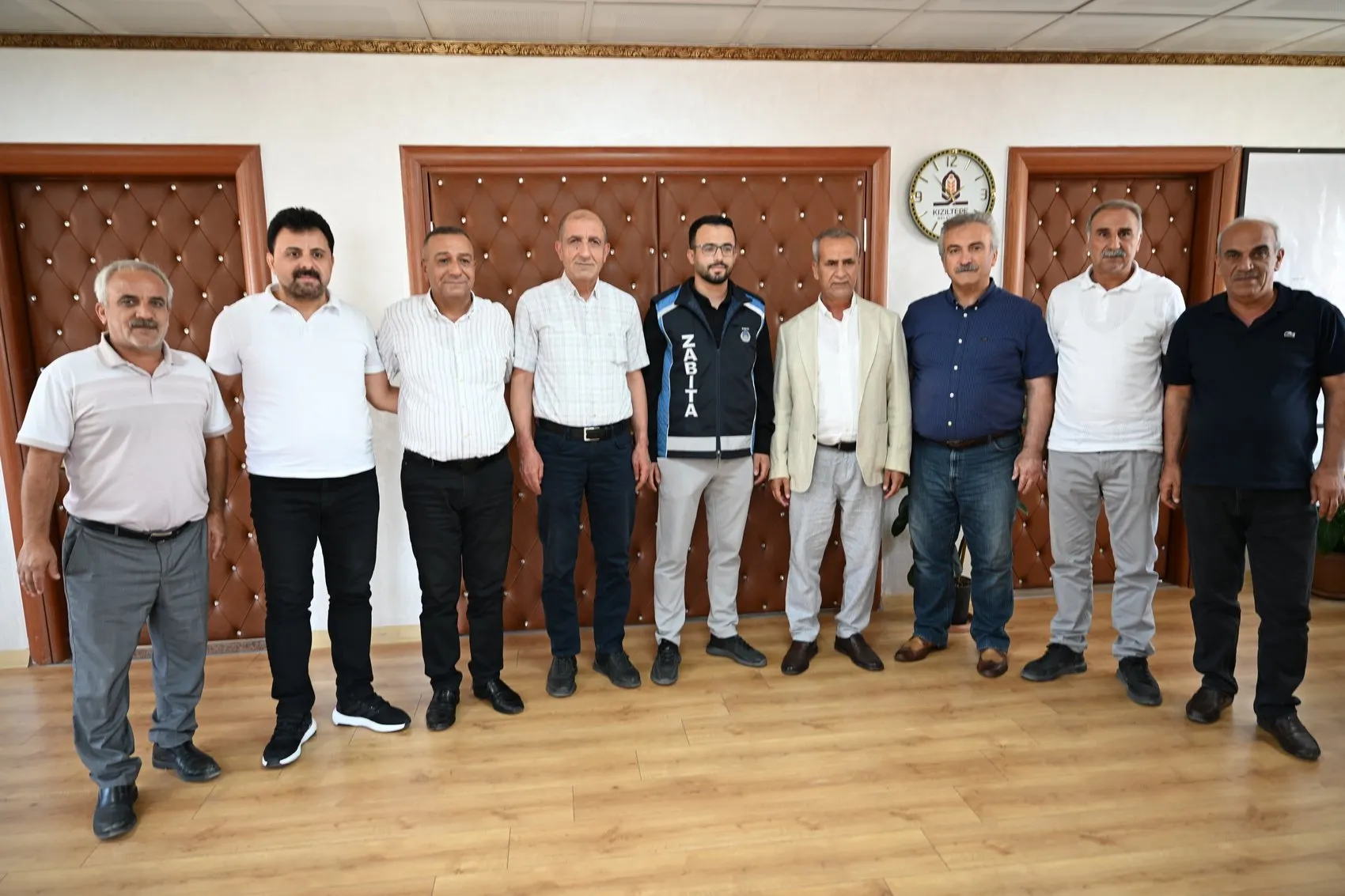 Kızıltepeli zabıta memuru gece vardiyasında okuyarak doktor oldu