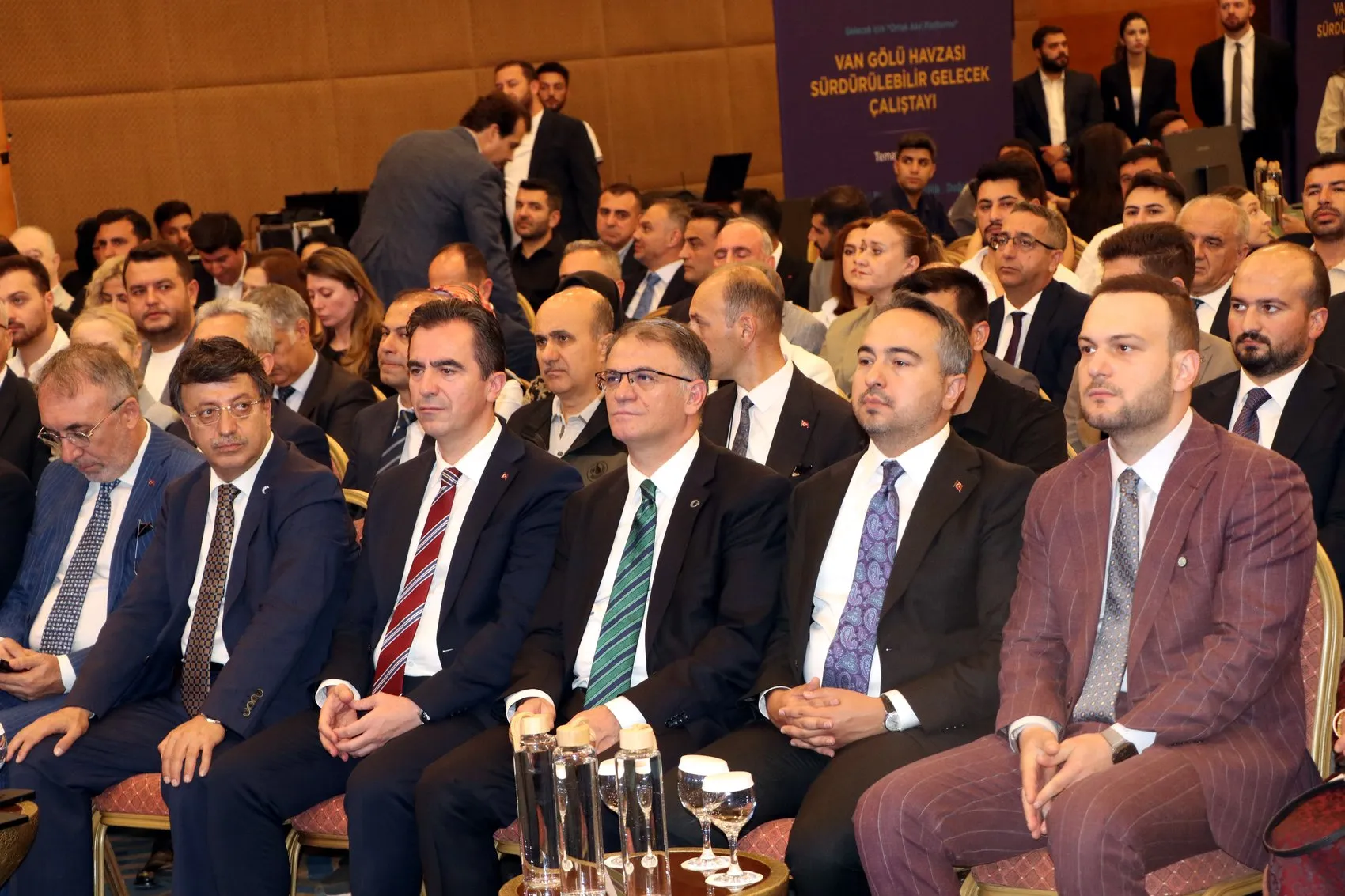 Van Gölü Havzası İçin Ortak Gelecek Planı Masaya Yatırıldı