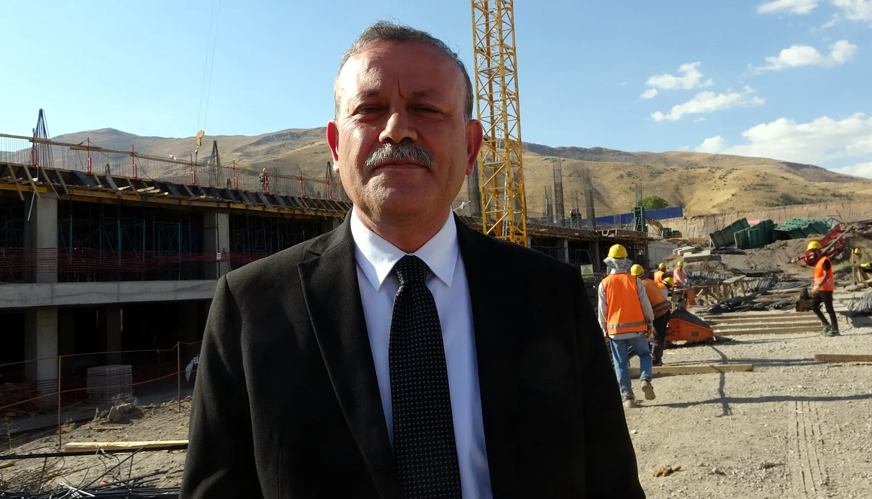 Bitlis Eren Üniversitesi Tıp Fakültesi ilk öğrencileriyle eğitim hayatına merhaba dedi