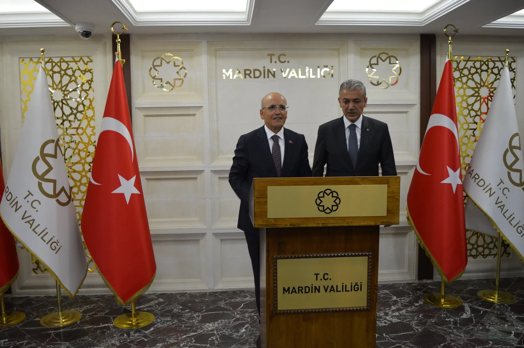 Bakan Şimşek Mardin iş dünyasıyla bir araya geldi