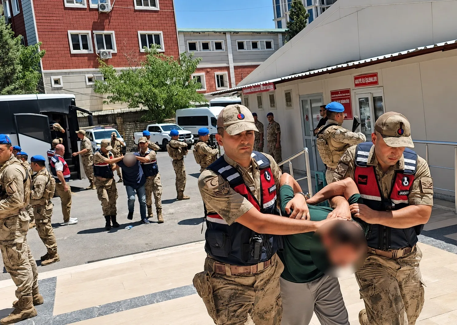 Şanlıurfa'da jandarma kılığındaki altın soyguncuları için karar vakti