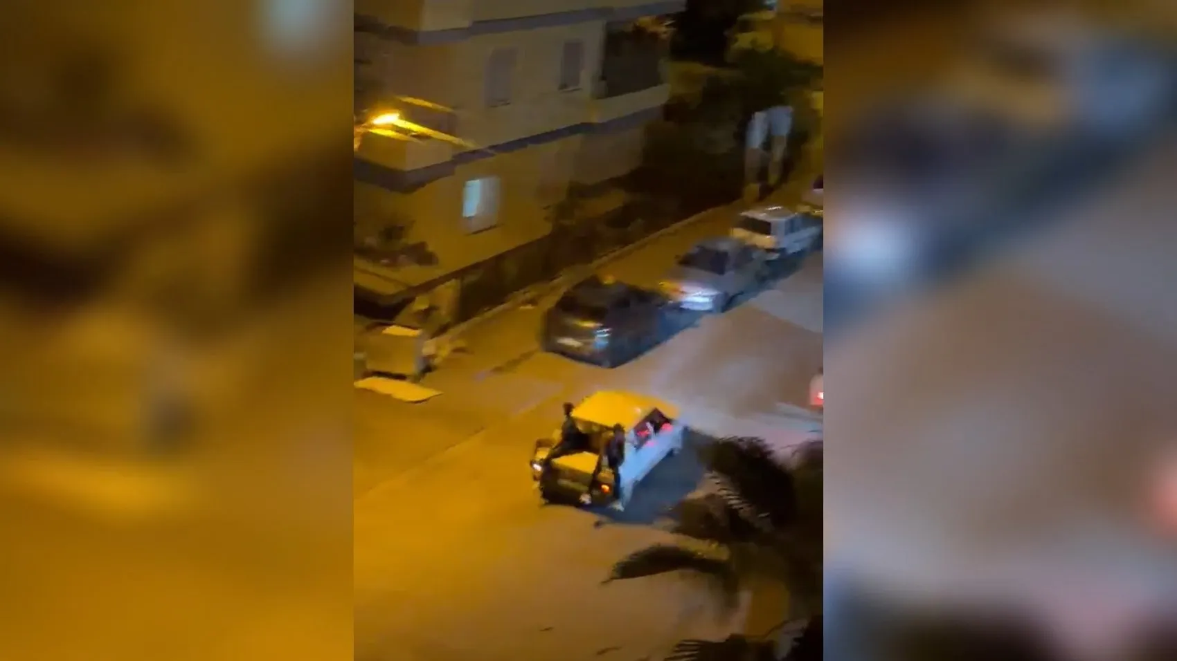 Bagajda yolculuk eden genç, frenle yola savruldu