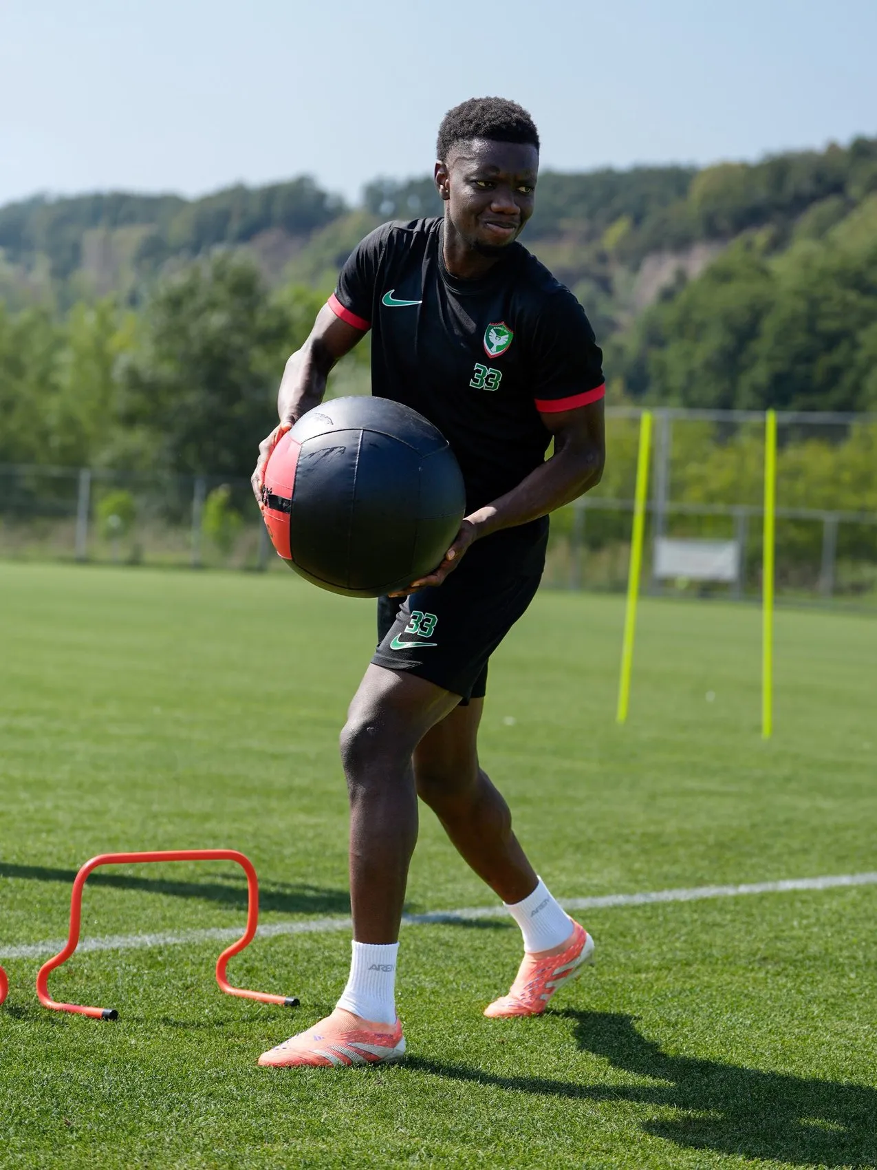 Amed'in Trabzonspor mesaisi başladı