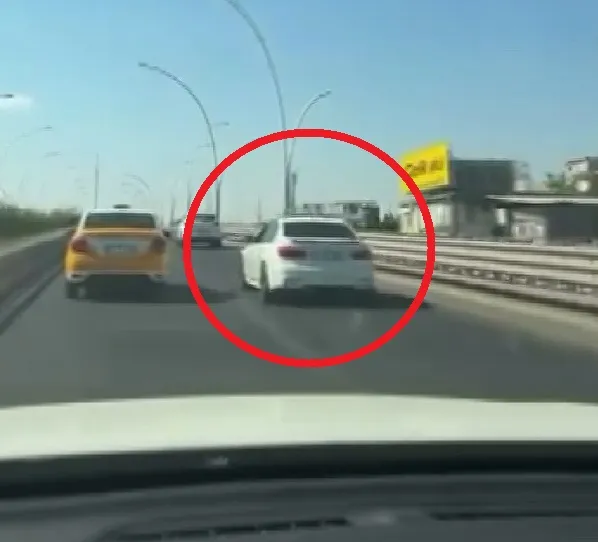 Diyarbakır trafiğinde tehlikeli sürüş kameraya yansıdı