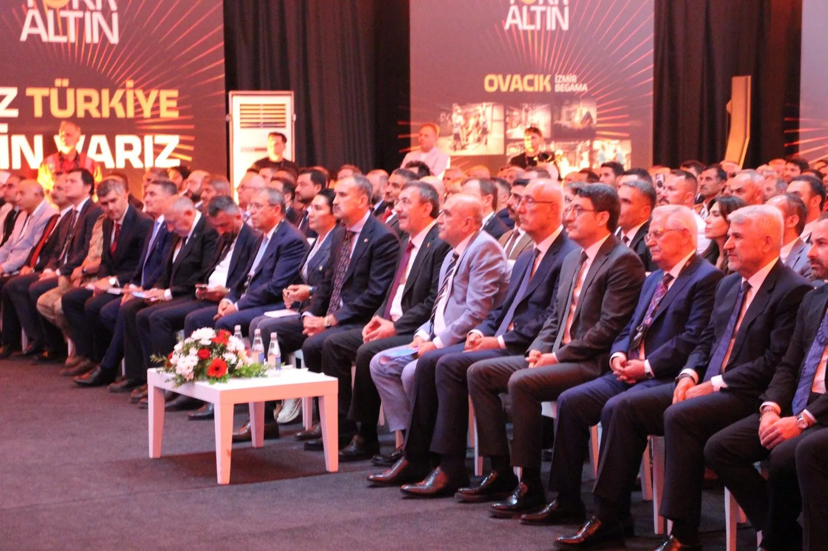 Mollakara Altın Madeni açıldı, 5 yılda 17 ton üretilecek