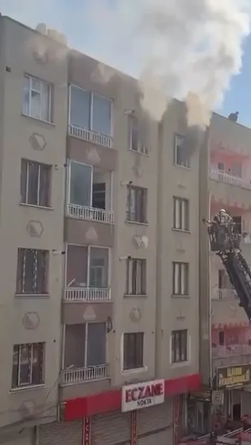 Bismil'de bir dairede dokuz saat arayla iki yangın çıktı