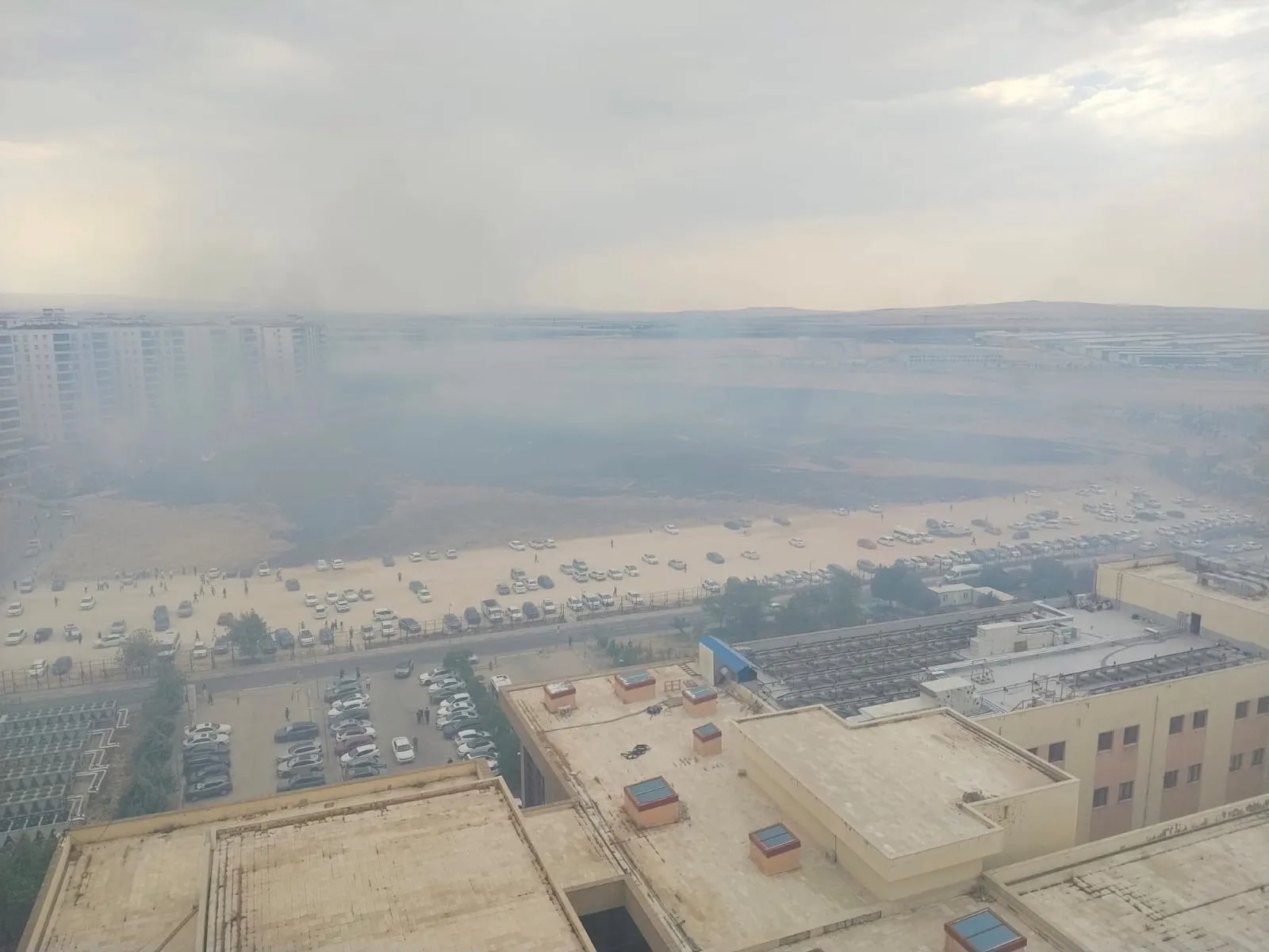 Diyarbakırda hastane çevresindeki anız yangını korkuttu