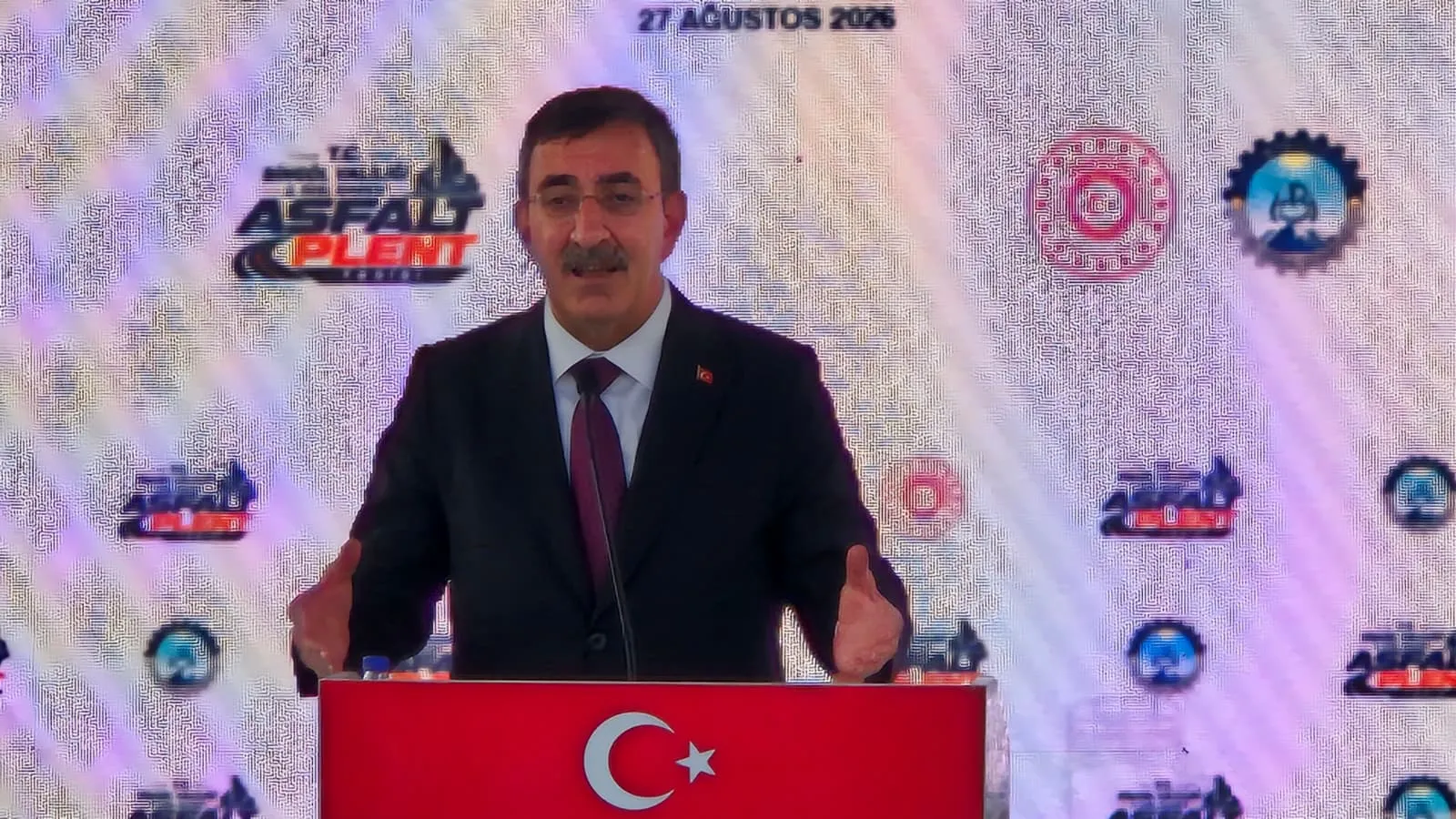 Yılmaz Bingöl'de asfalt plent tesisini açtı, yatırım mesajı verdi