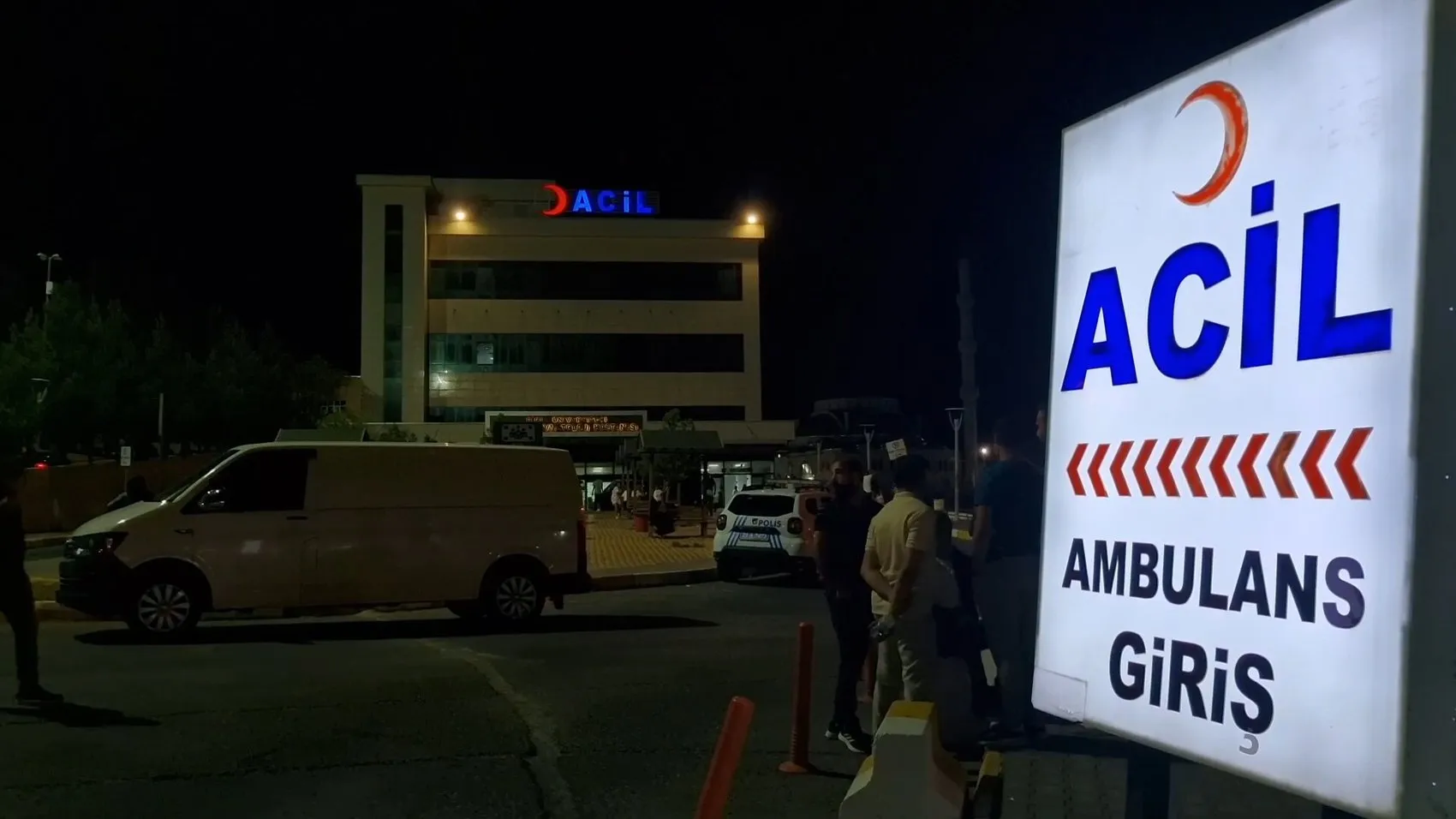 Boşanma aşamasındaki eşini öldüren zanlı adliyeye sevk edildi