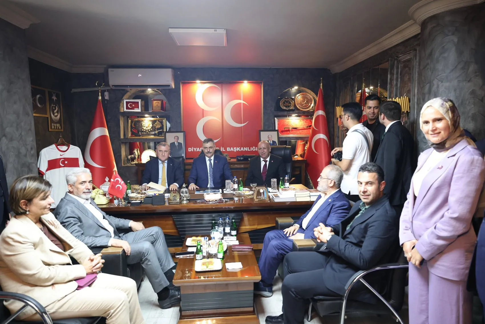 Bakanlar Diyarbakırda maç öncesi temaslarda bulundu