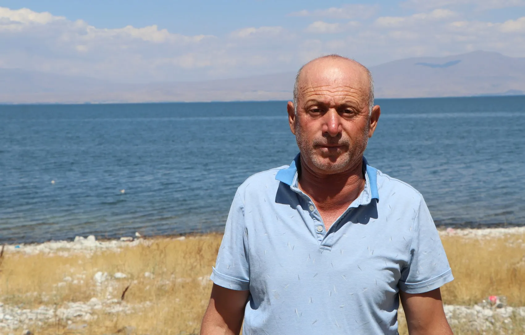 Van Gölü çocukların saçlarını doğal yollarla sarıya boyuyor