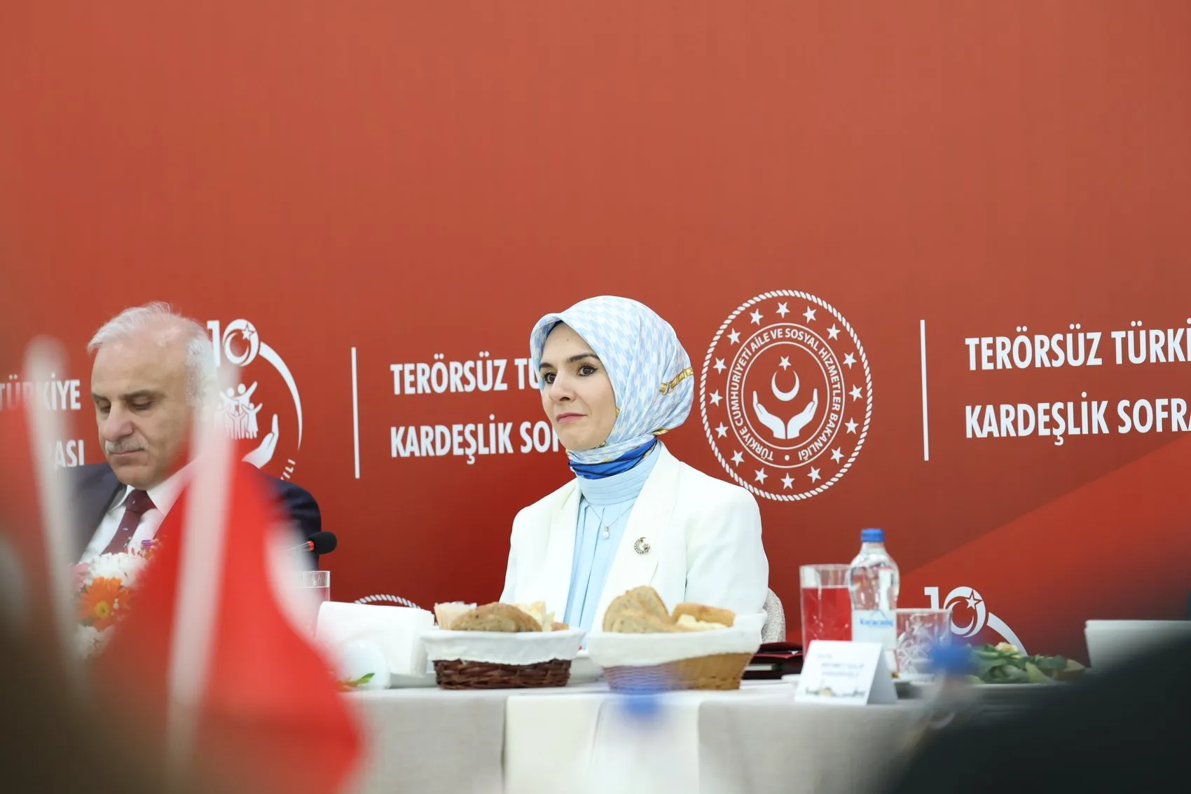 Bakan Göktaş Diyarbakırda Şehit Aileleri ve Gazilerle Bir Araya Geldi