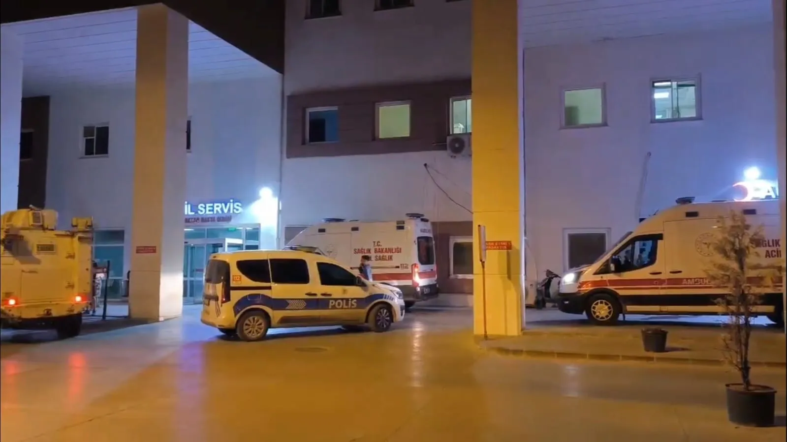 Nusaybin sokaklarında trafik kazası kavgaya dönüştü