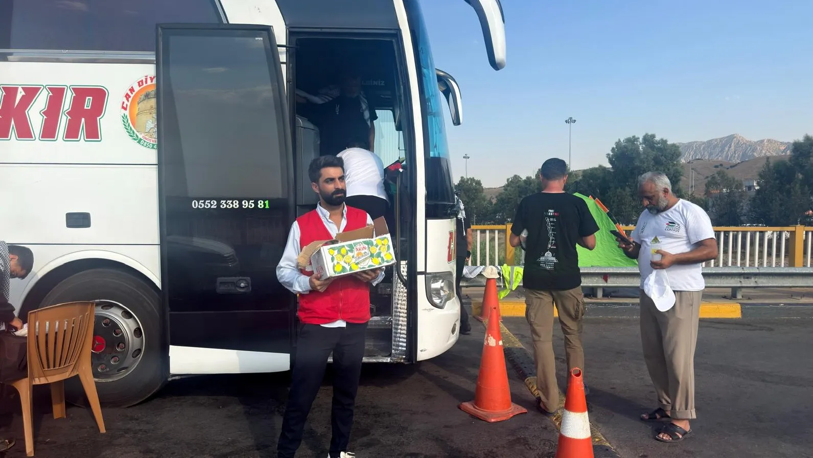 Sınırda Bekleyen Filistin Konvoyuna Kızılay’dan Destek Eli