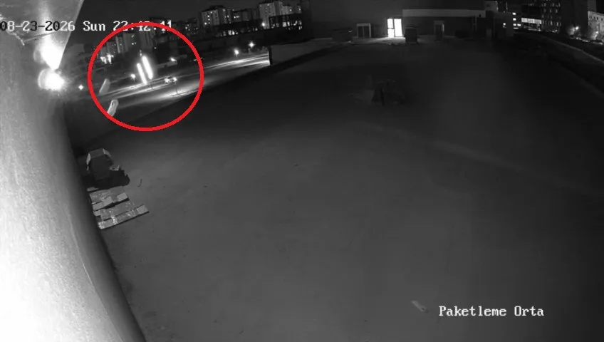 Plazadaki yangının nedeni güvenlik kamerasında: Nargile közü