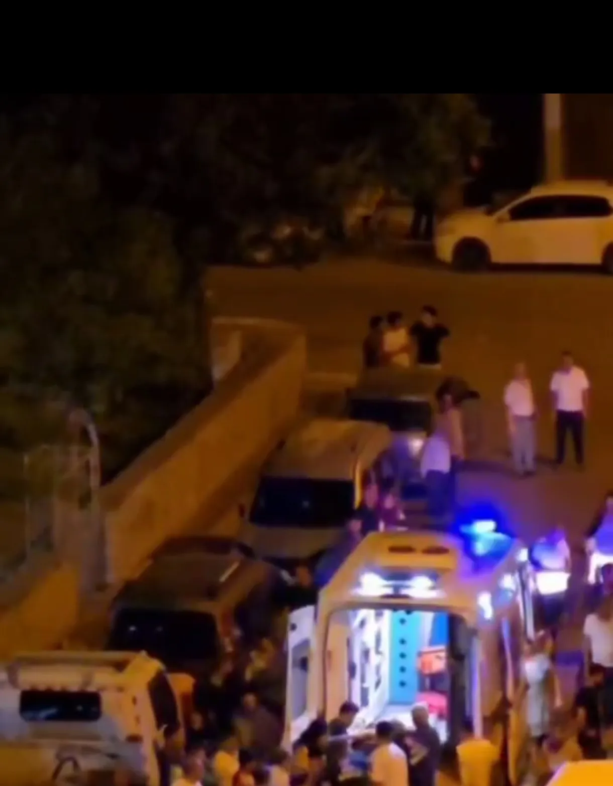 Mardin'de kadın caddede silahlı saldırıya uğradı