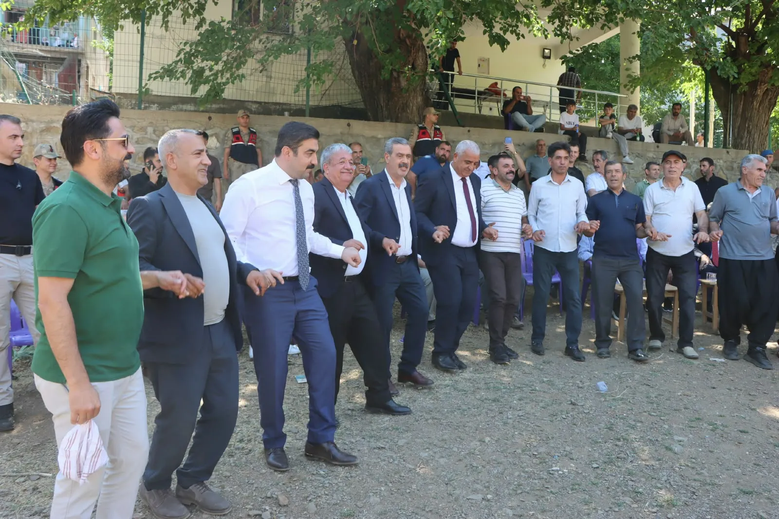 Bingölün Alaattin köyünde 300 yıllık gelenek bu yıl da yaşatıldı