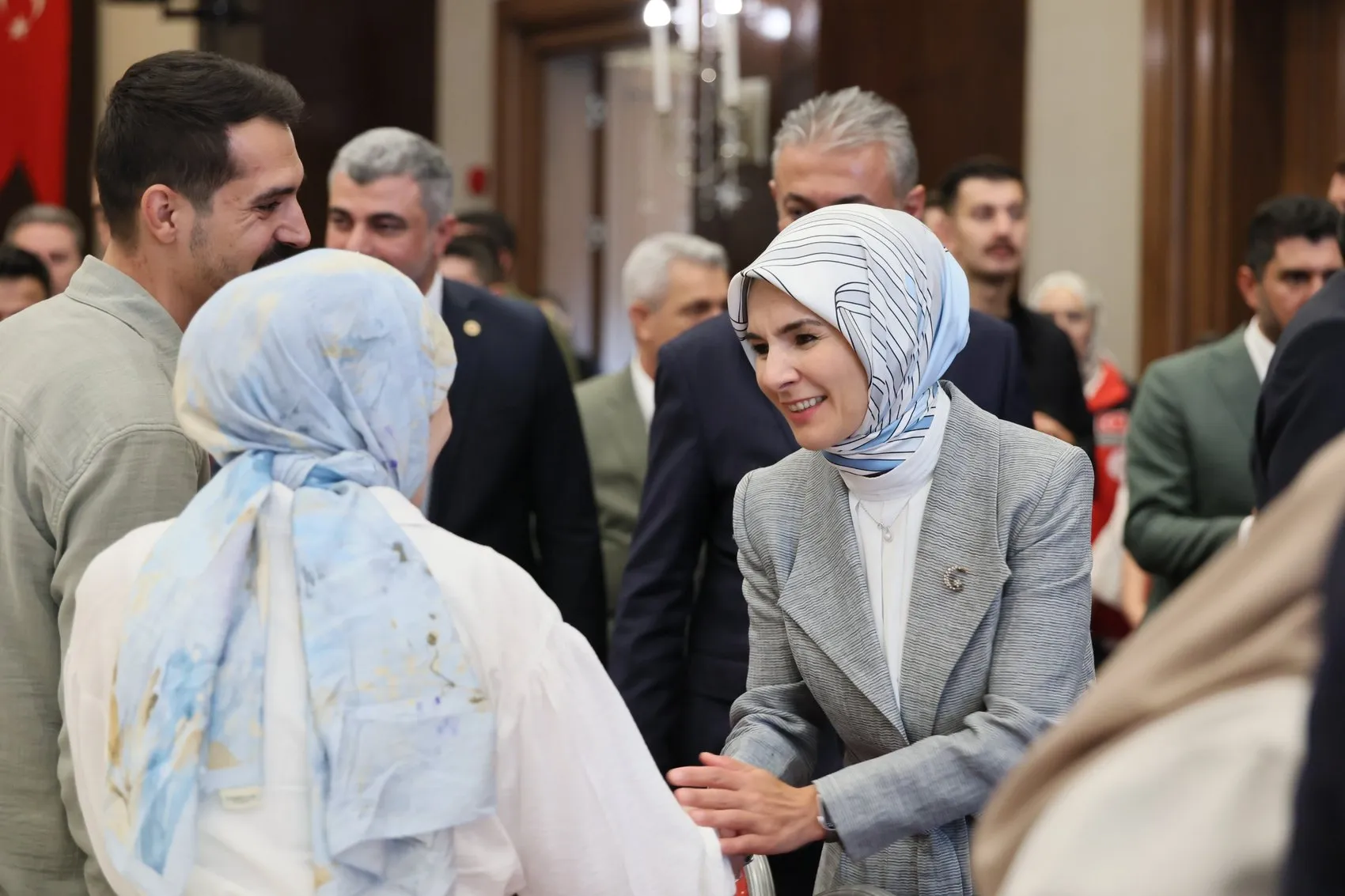 Bakan Göktaş Mardin'de şehit aileleriyle buluştu