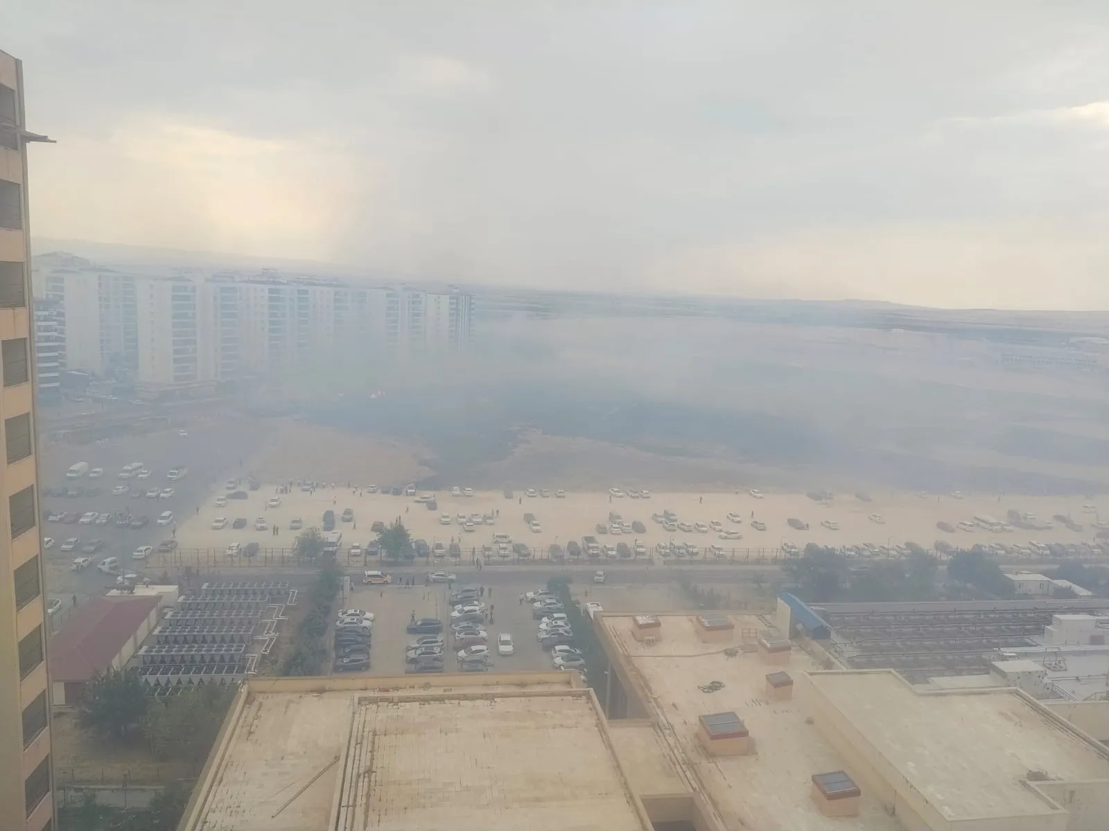 Diyarbakırda hastane çevresindeki anız yangını korkuttu