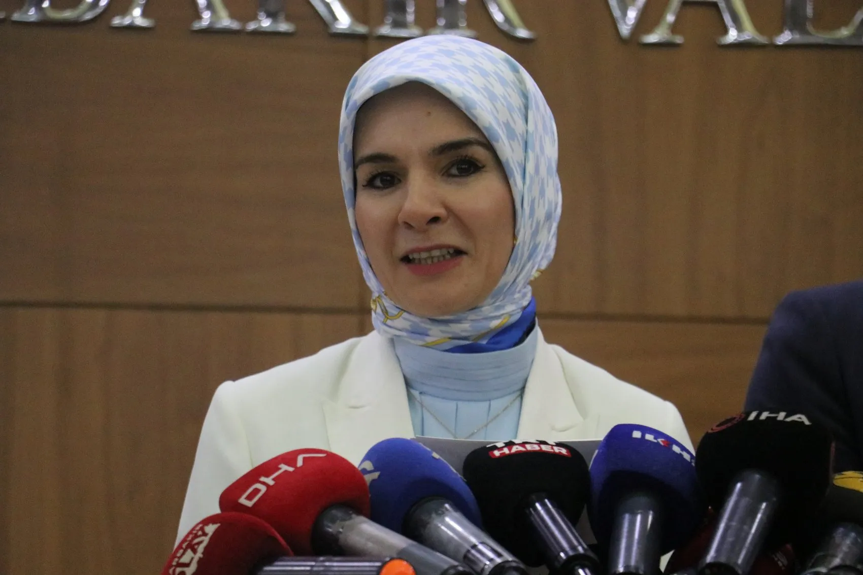 Bakan Göktaş Diyarbakırda huzur ve aile vurgusu yaptı