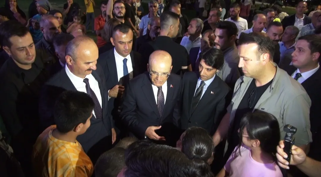 Bakan Şimşek Batman yatırımlarını hizmet fırtınası olarak tanımladı