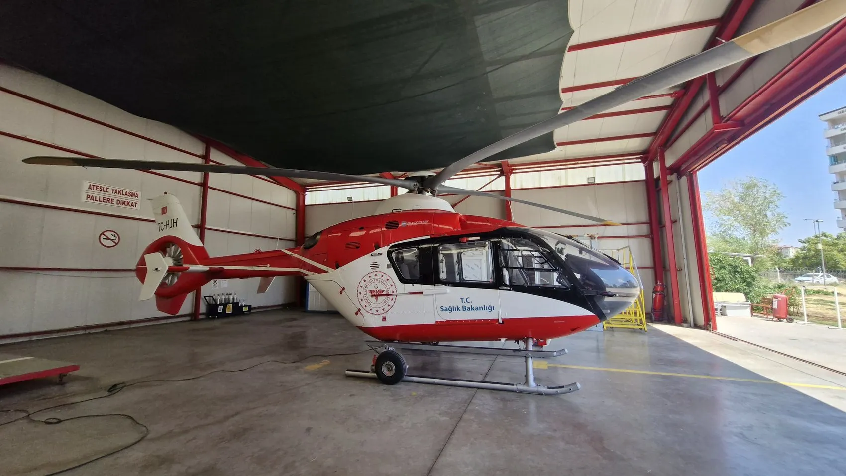 Diyarbakır ambulans helikopteri yılın ilk yedi ayında 128 hayat kurtardı