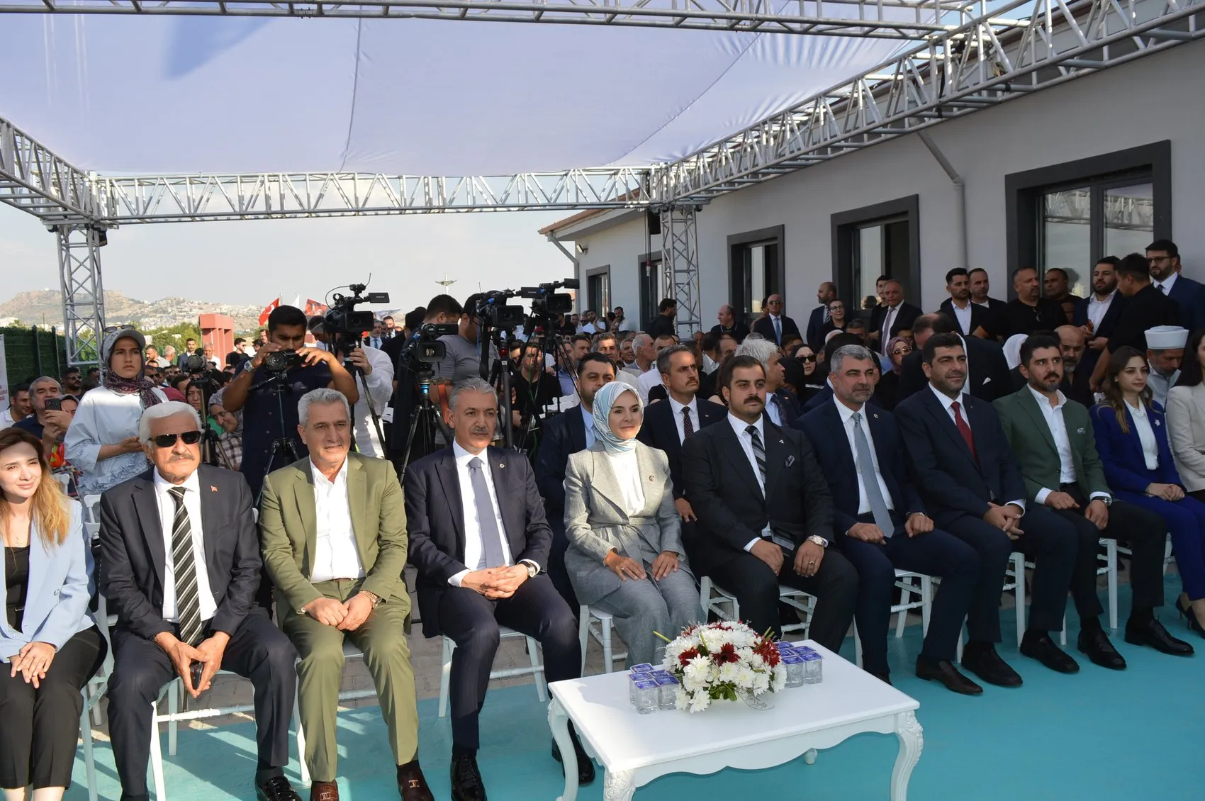 Mardin'de hayırseverlerin desteğiyle çocuklara yeni yuva açıldı