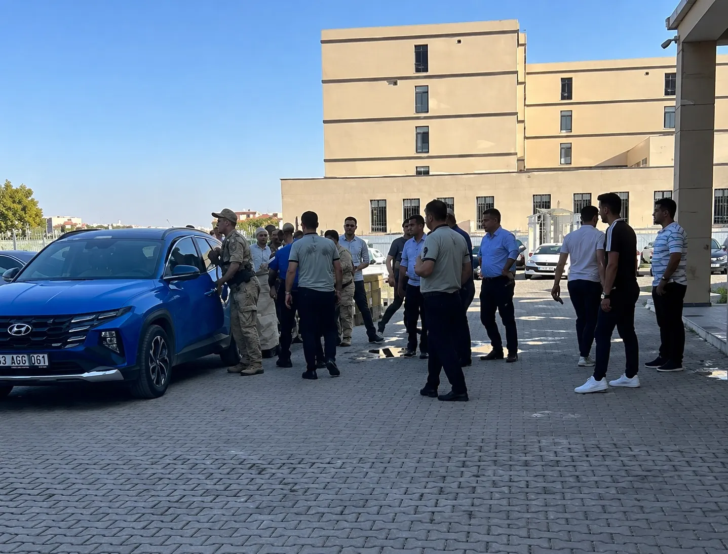 Viranşehir Devlet Hastanesi önündeki silahlı saldırının şüphelisi hayatını kaybetti