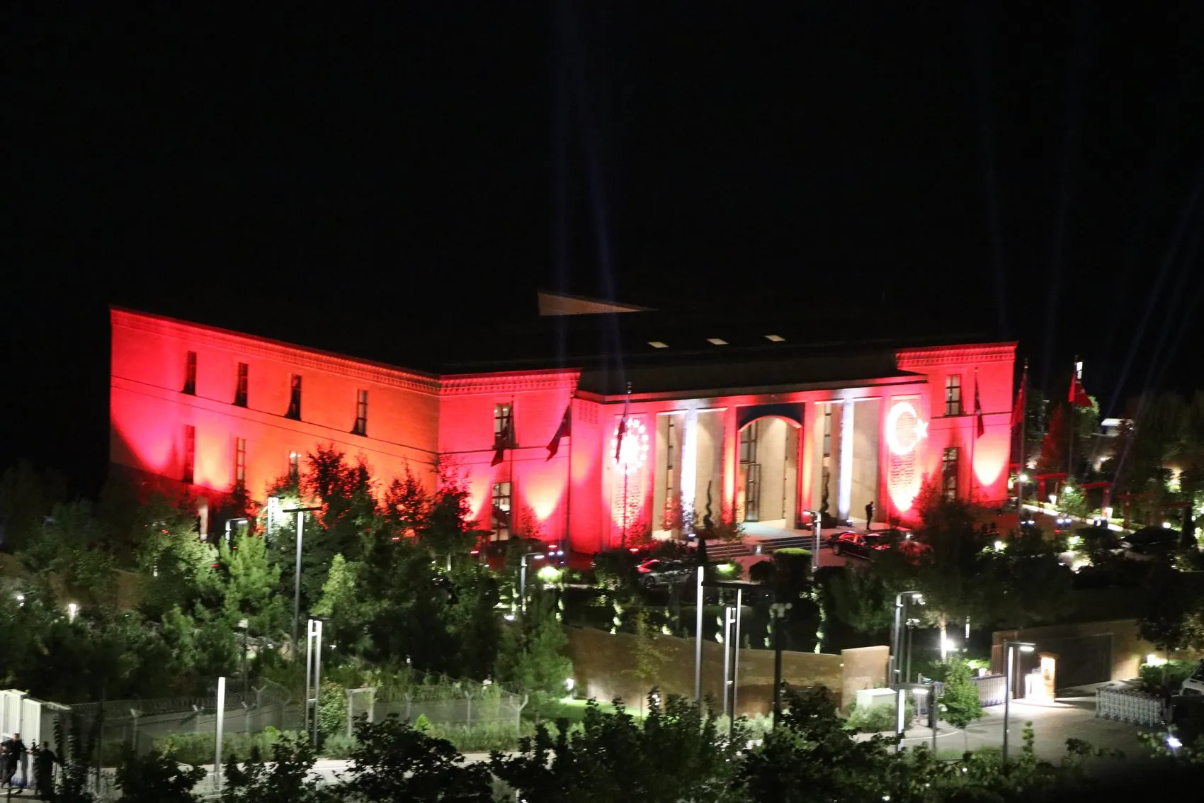 Erdoğan Kan tüccarları kaybedecek, Türkiye doğru yolda