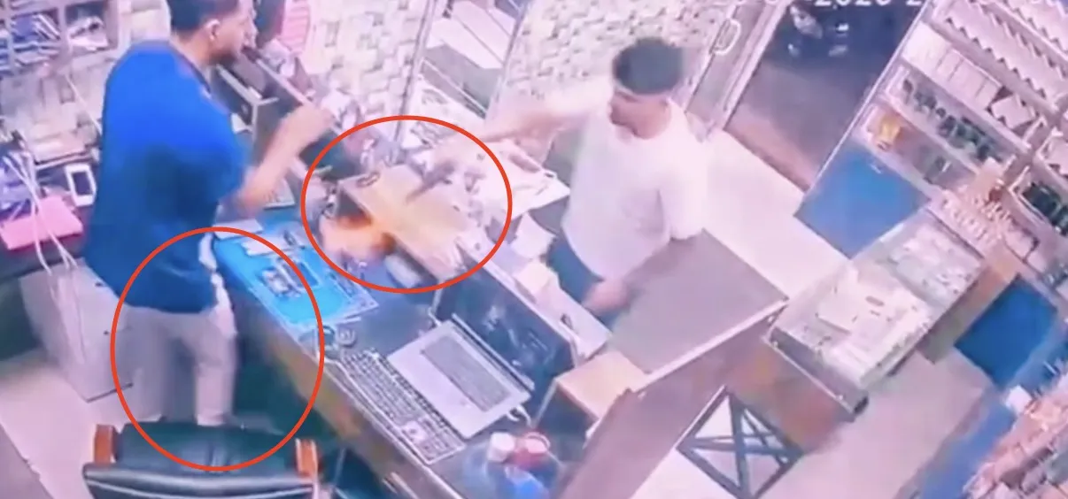Diyarbakırda telefon dükkanına giren saldırgan husumetlilerini kurşun yağmuruna tuttu