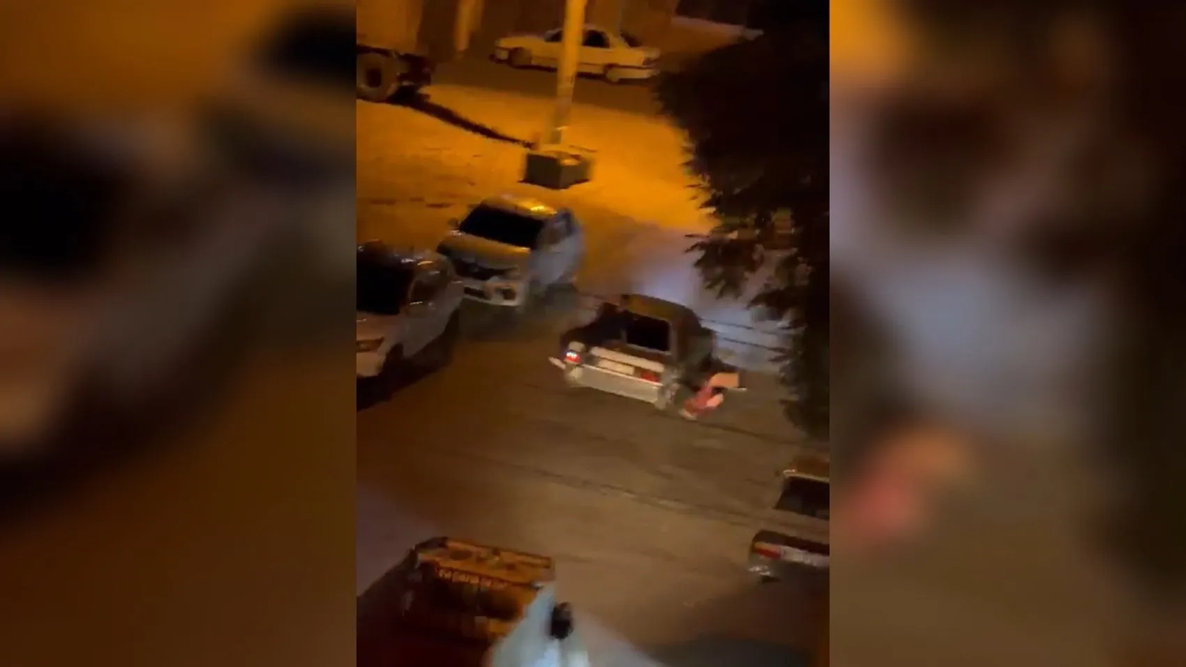 Bagajda yolculuk eden genç, frenle yola savruldu