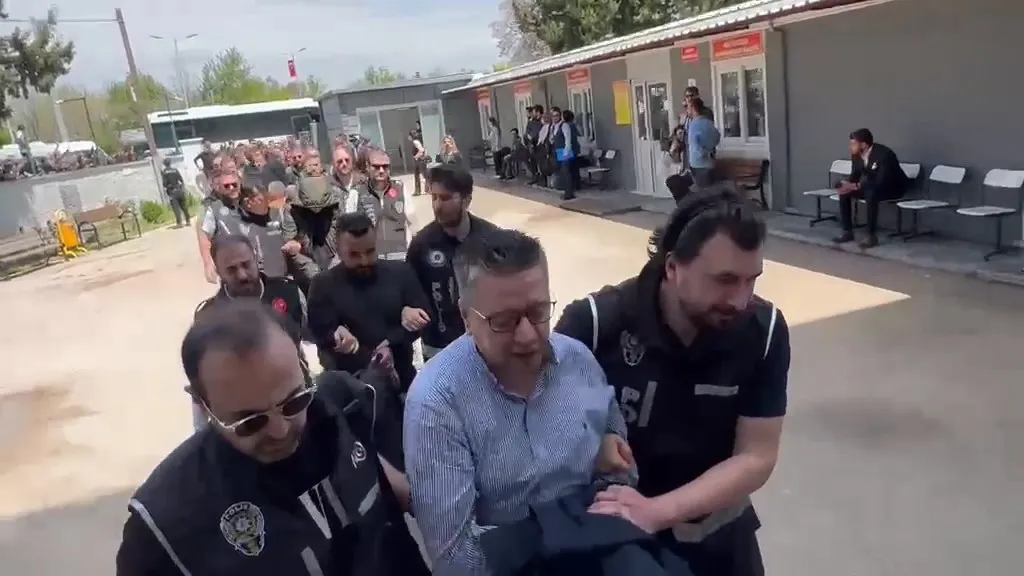 Halfeti Belediyesi davasında 14 sanık için adli kontrol kararı çıktı