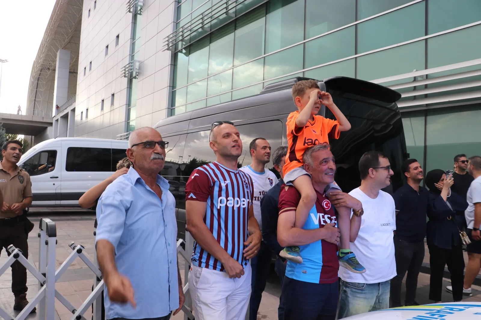 Bordo-mavili ekip Diyarbakır’da: Trabzonspor yarın Amedspor’a konuk olacak