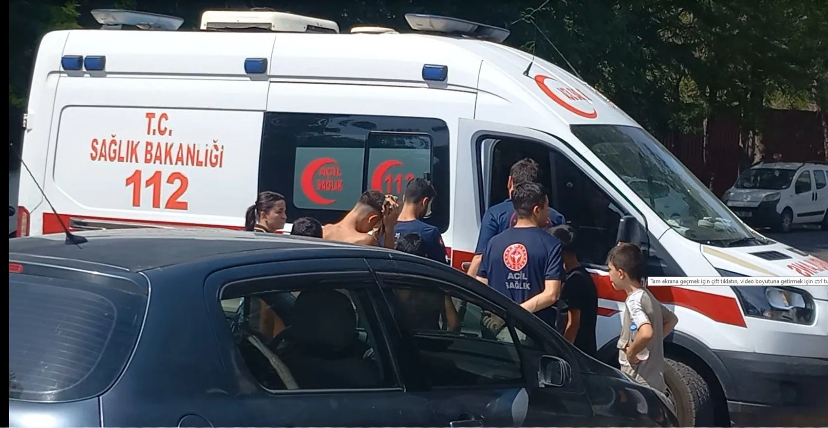 Diyarbakırda yasaklı süs havuzuna atlayan iki çocuk hastanelik oldu