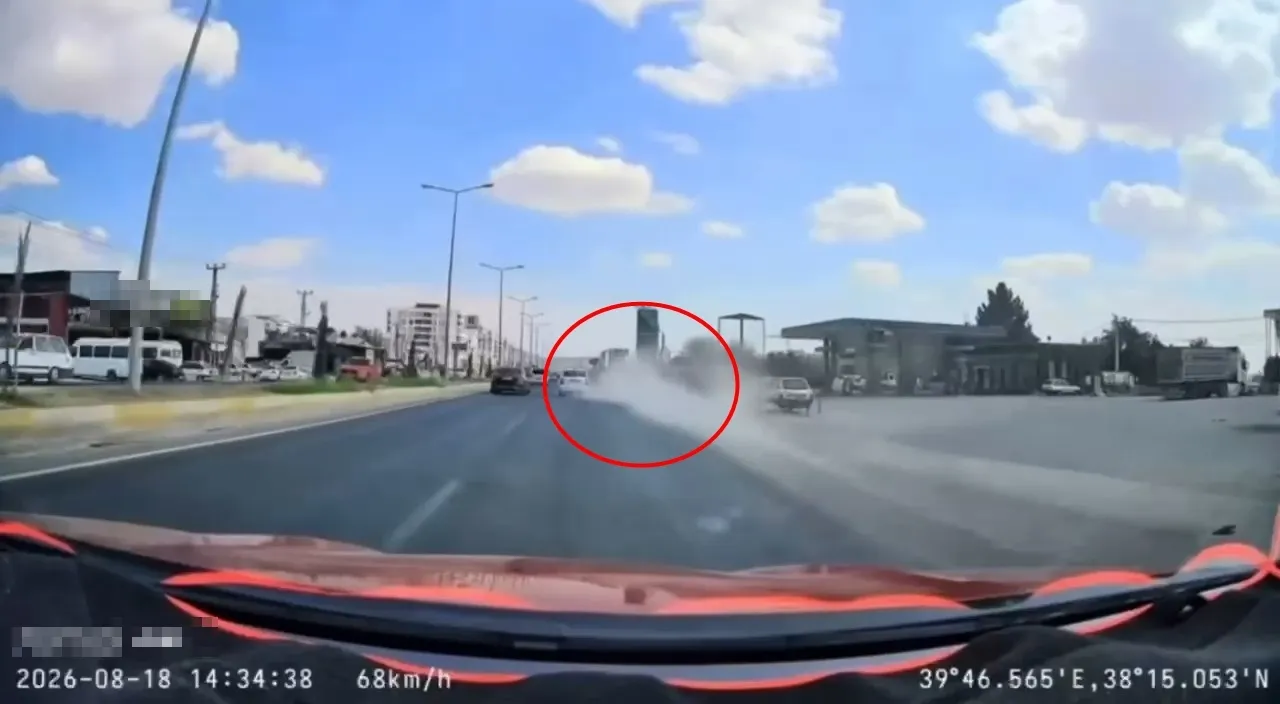 Diyarbakır trafiğinde iki çocuğun yürekleri ağza getiren araç üstü yolculuğu