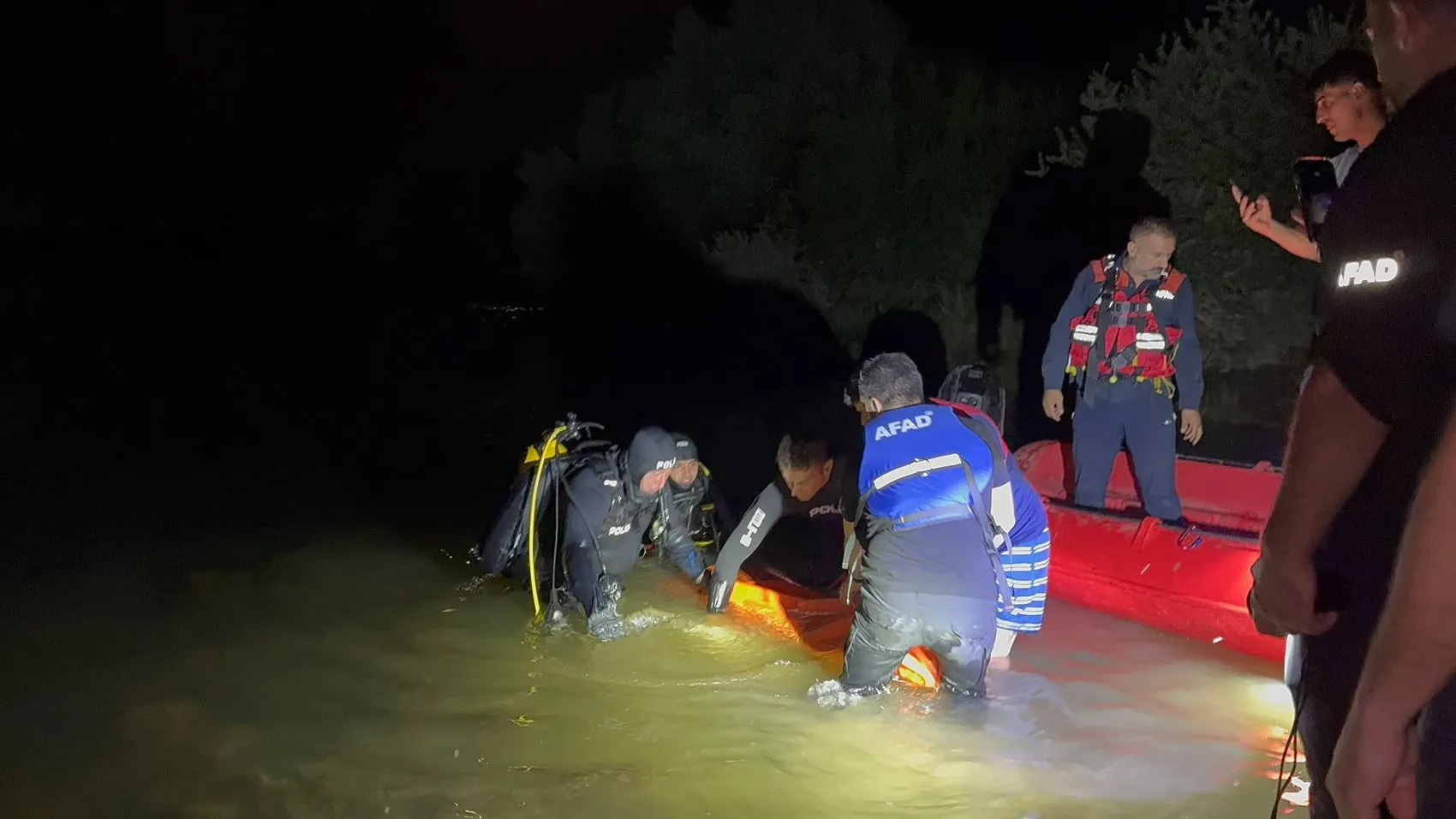 Murat Nehri sularına kapılan 29 yaşındaki Mehmet Hazar hayatını kaybetti