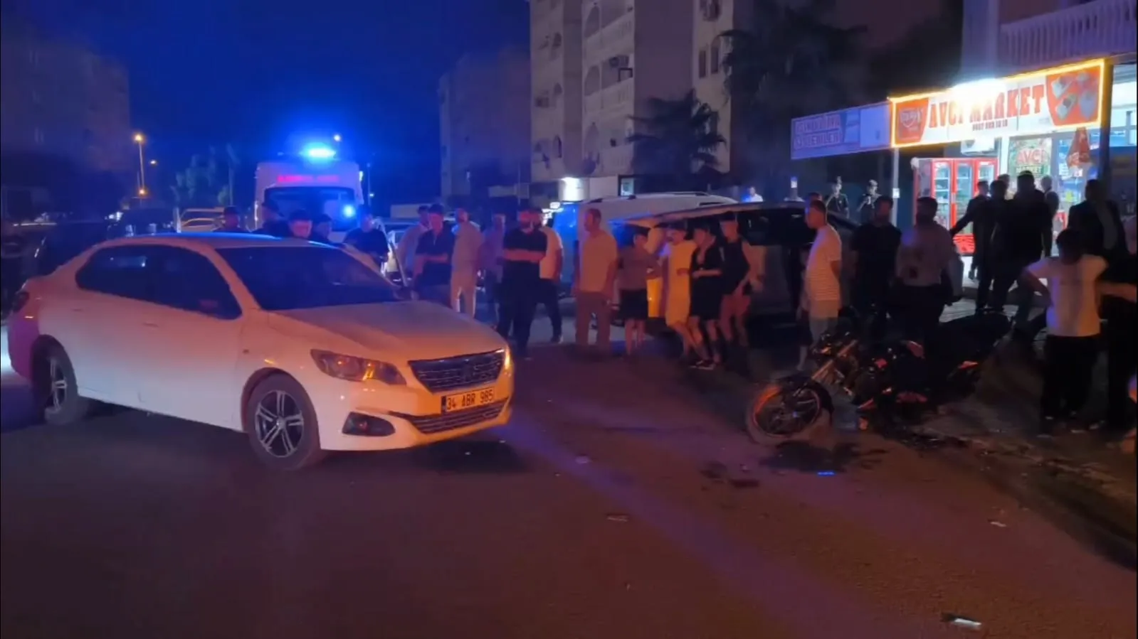 Nusaybin sokaklarında trafik kazası kavgaya dönüştü