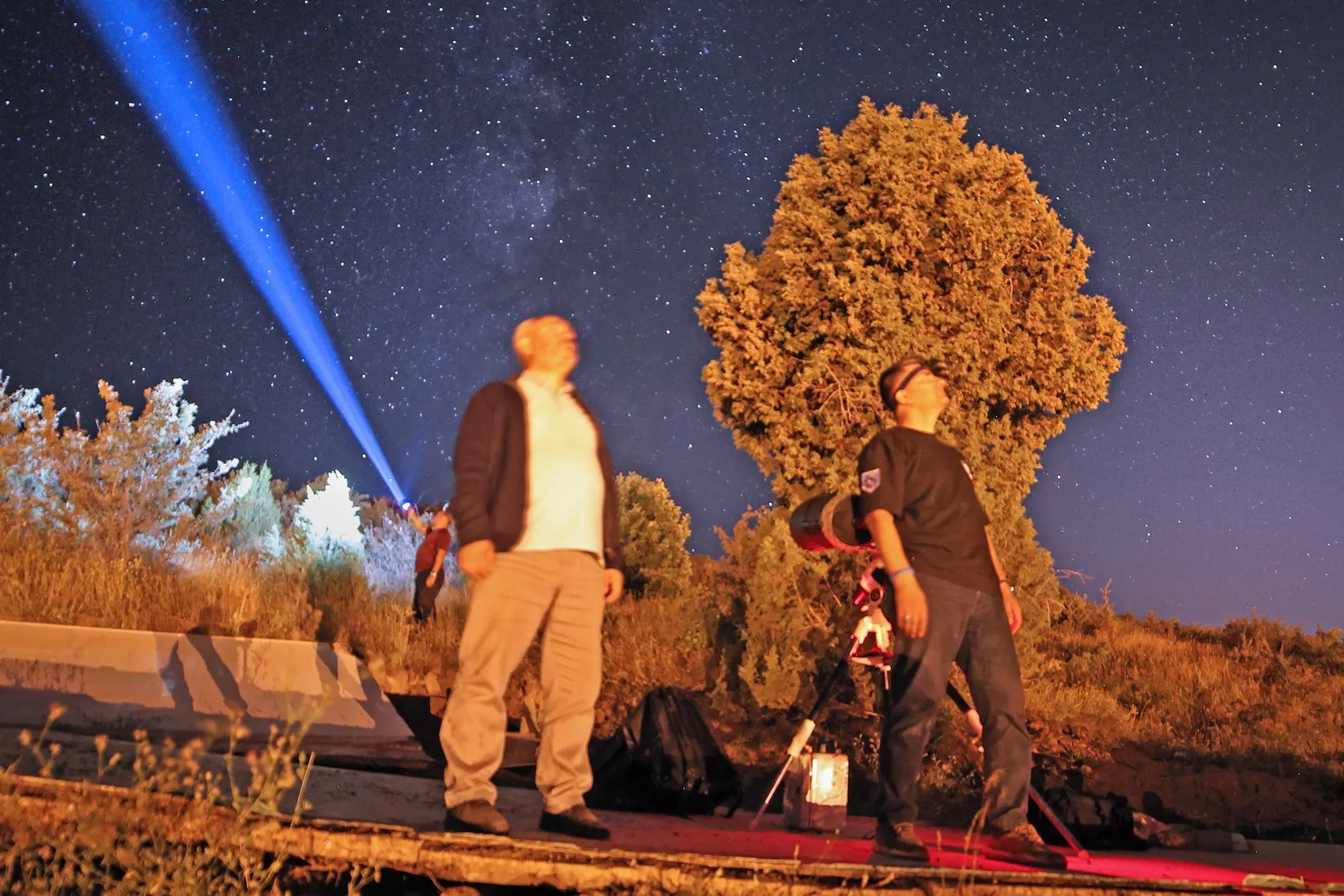 Bitlisin karanlık gökyüzünde Perseid meteor şöleni yaşandı