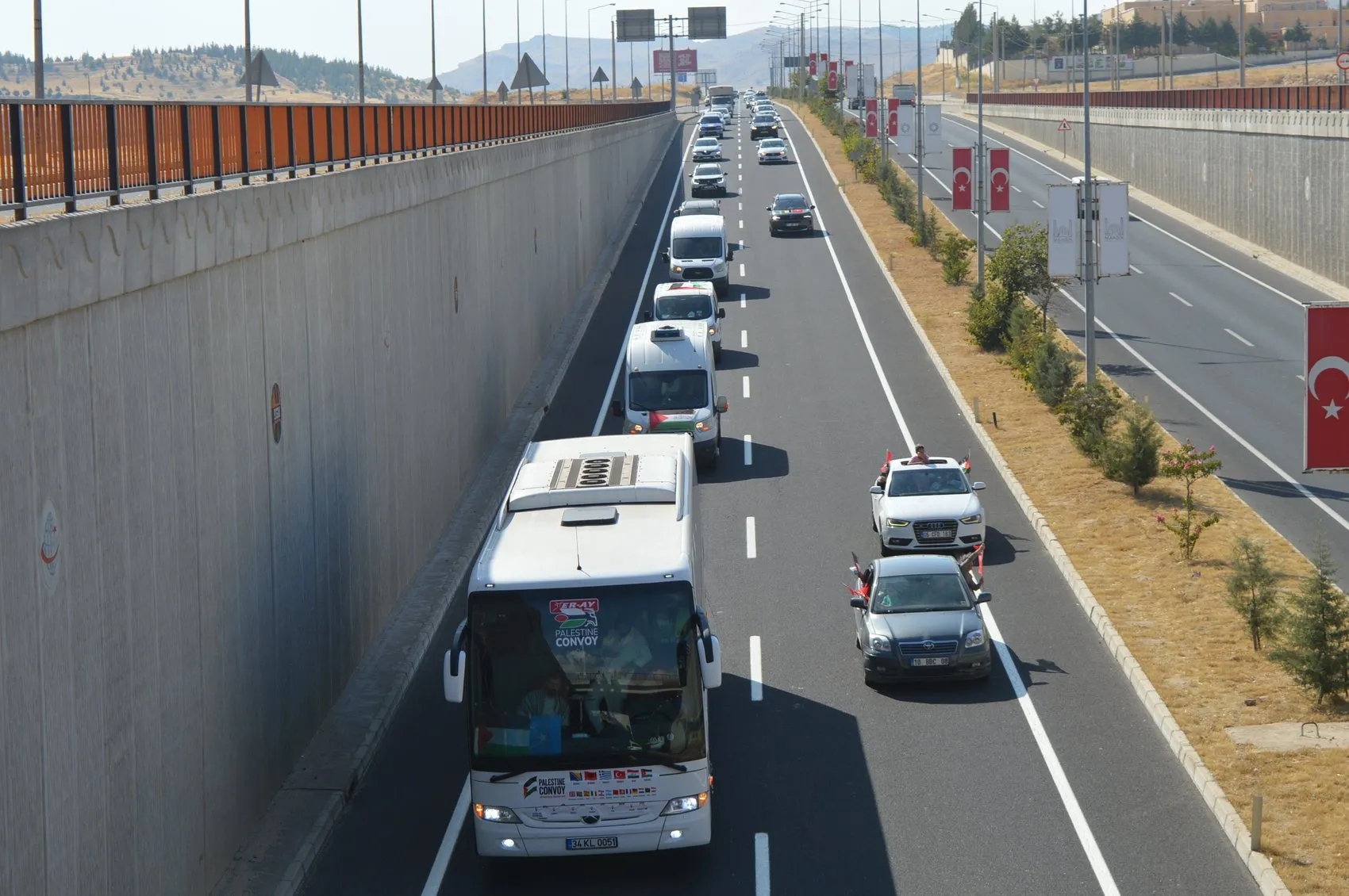 Filistin halkına destek için yola çıkan konvoy Mardin’e ulaştı